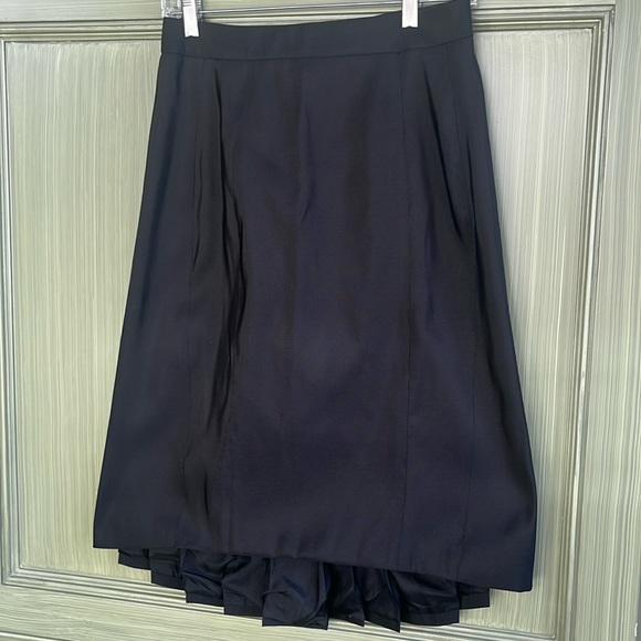 Black Taffeta Skirt - Picture 2 of 3